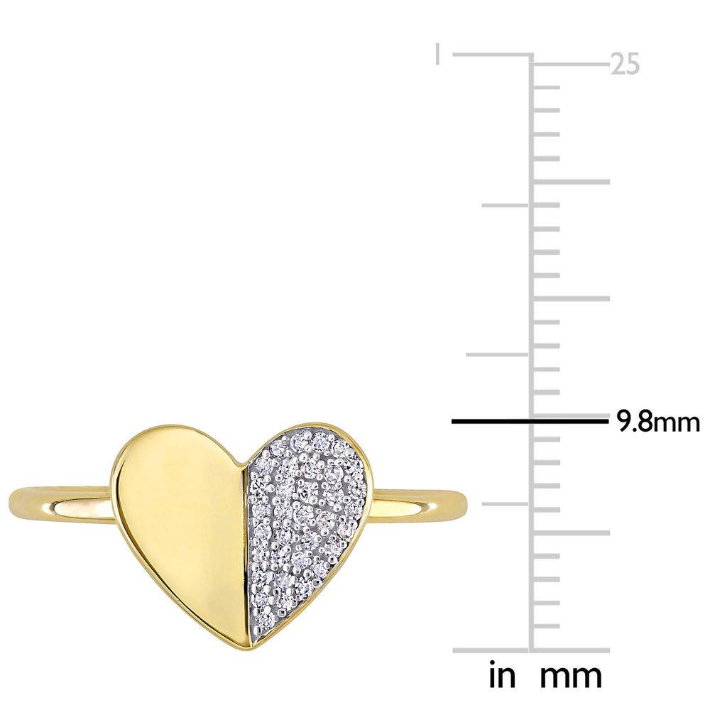 1/10 CT. T.W. Diamond Laser-Cut Heart Ring in 10k Yellow Gold-6 product photo