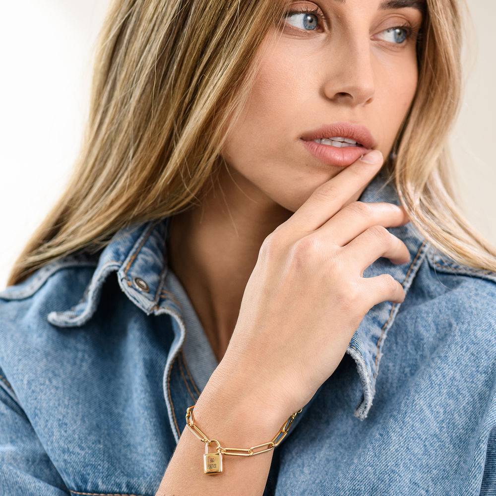 Allie Padlock Link Bracelet in Gold Vermeil-3 product photo