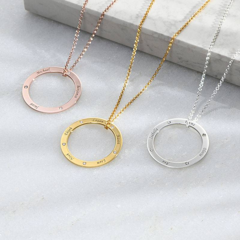 Engraved Family Circle Necklace for Mom in Gold Plating-2 product photo