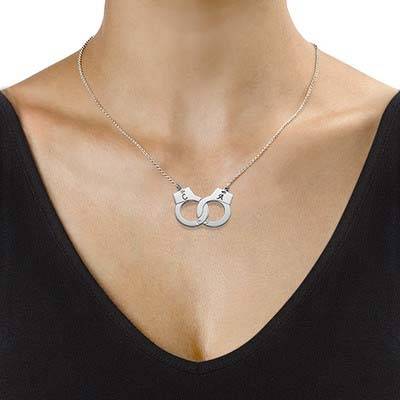 Handcuff Necklace in Silver-2 product photo